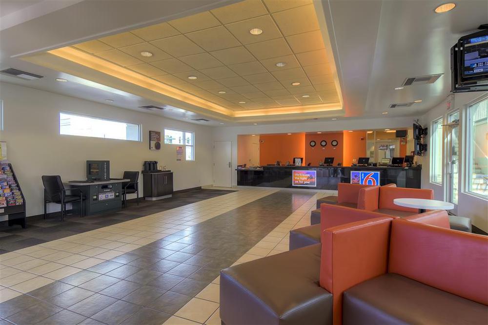 Park Inn By Radisson, Las Vegas I-15 Interior photo